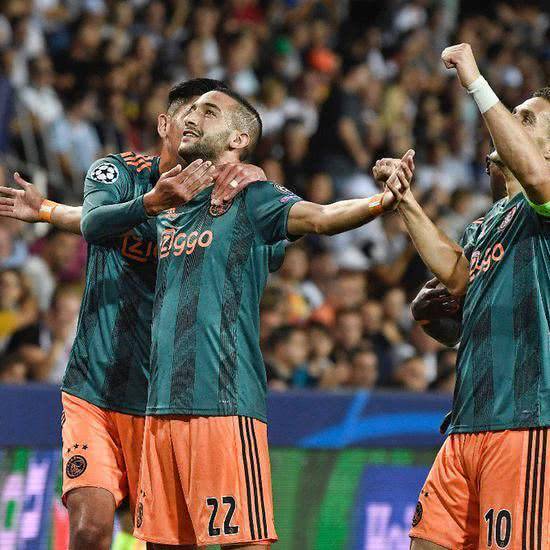 也让人不禁 也让人不禁