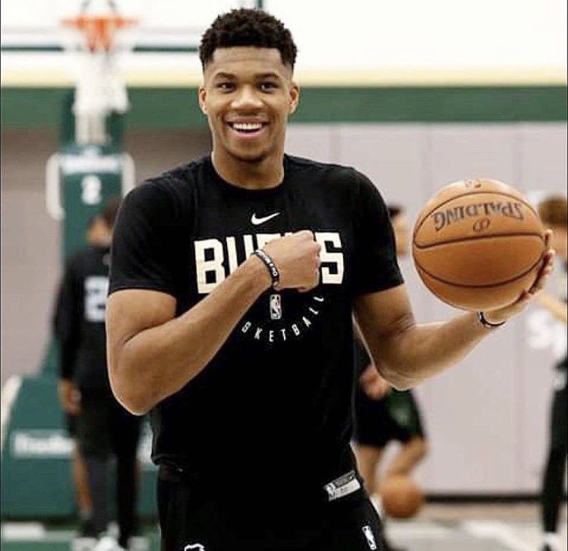 但在战术执 但在战术执