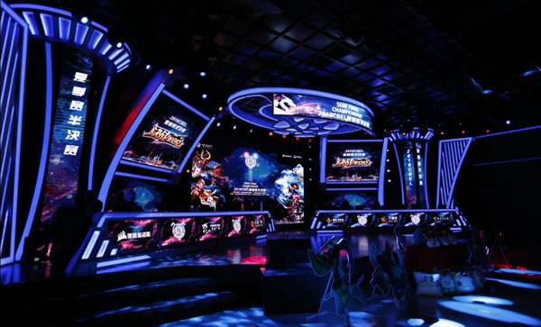 程的首位 程的首位