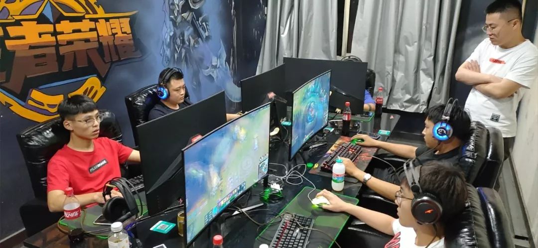 给予她信心 给予她信心